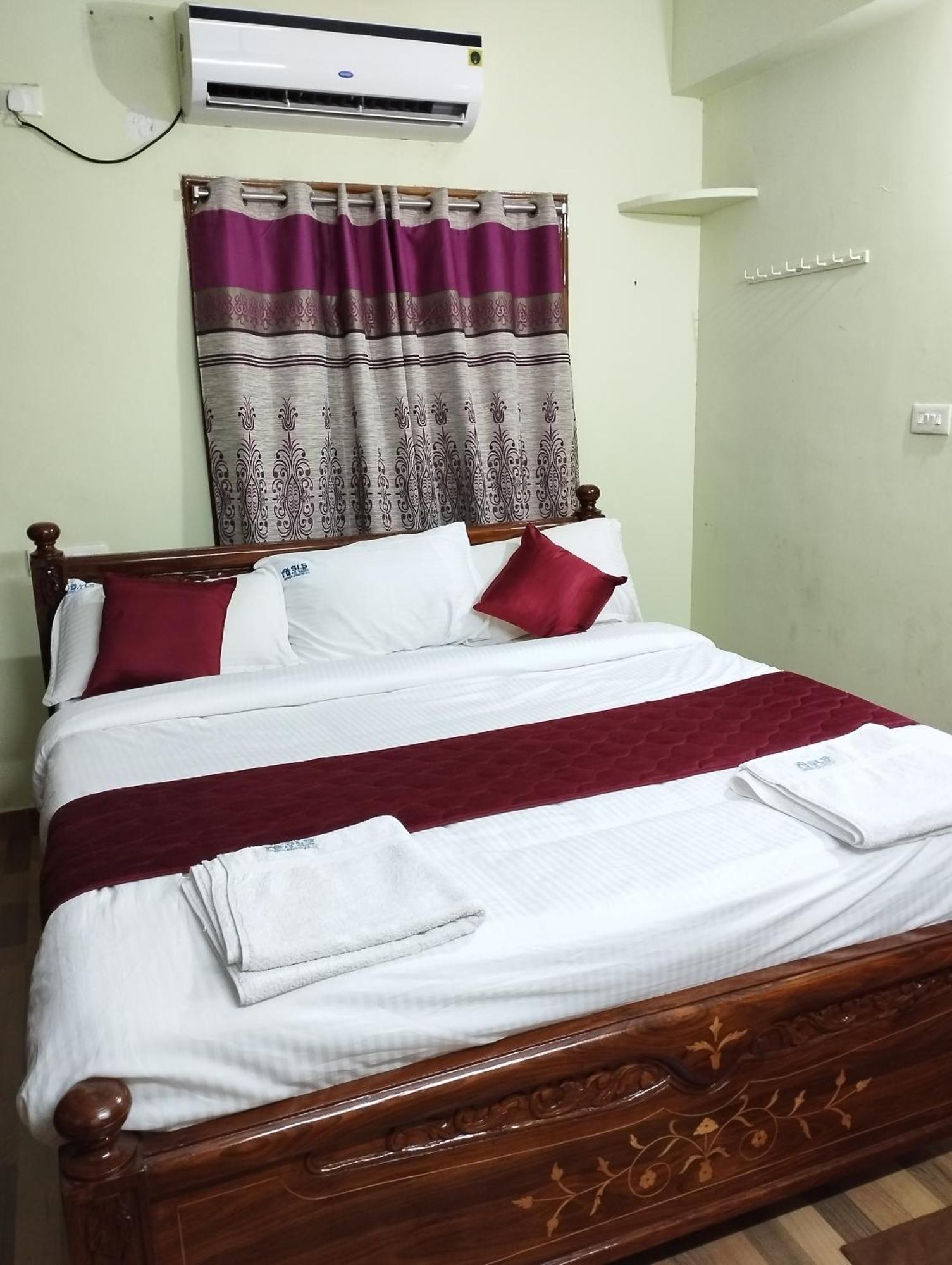 Sls Homestay - Luxury Ac Service Apartments 1Bhk, 2Bhk, 3Bhk - Direct Flyover To Alipiri Tirumala Gate - Walk To Ps4 Pure Veg Restaurants, Supermarkets - Near To National Highway & Padmavathi Amma Temple - Modular Kitchen, Living Room -Free Superfast Tirupati Exterior foto